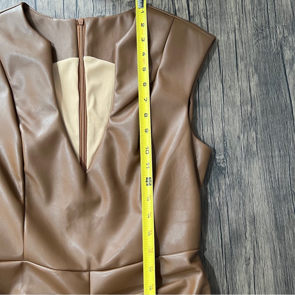 Micas Ruched Faux Leather V-Neck Bodycon Mini Dress Brown Size M - Picture 12 of 15